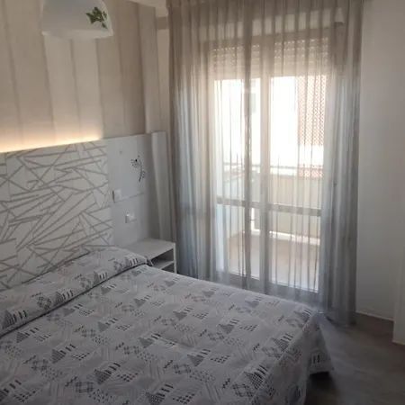 Hotel Losanna 3*