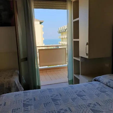 ホテル Losanna チェルヴィア