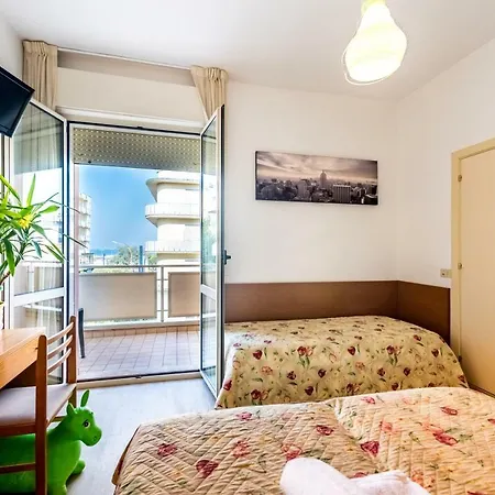 Hotel Losanna 3*